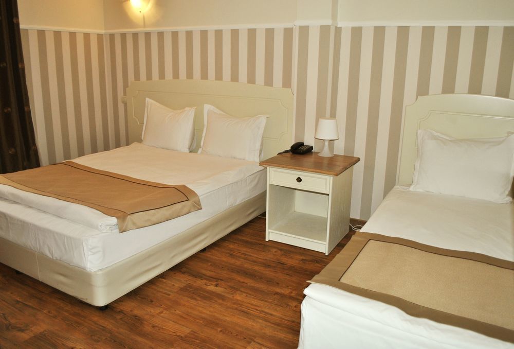Green Hotel Alexander Palace Sofia Exterior photo